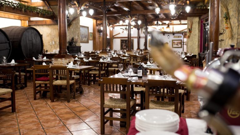 Sala del asador de Manises